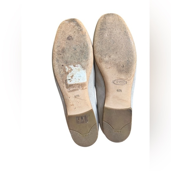 Tod’s Women’s Gray Suede Loafer Flat Size 10.5 - Picture 9 of 9